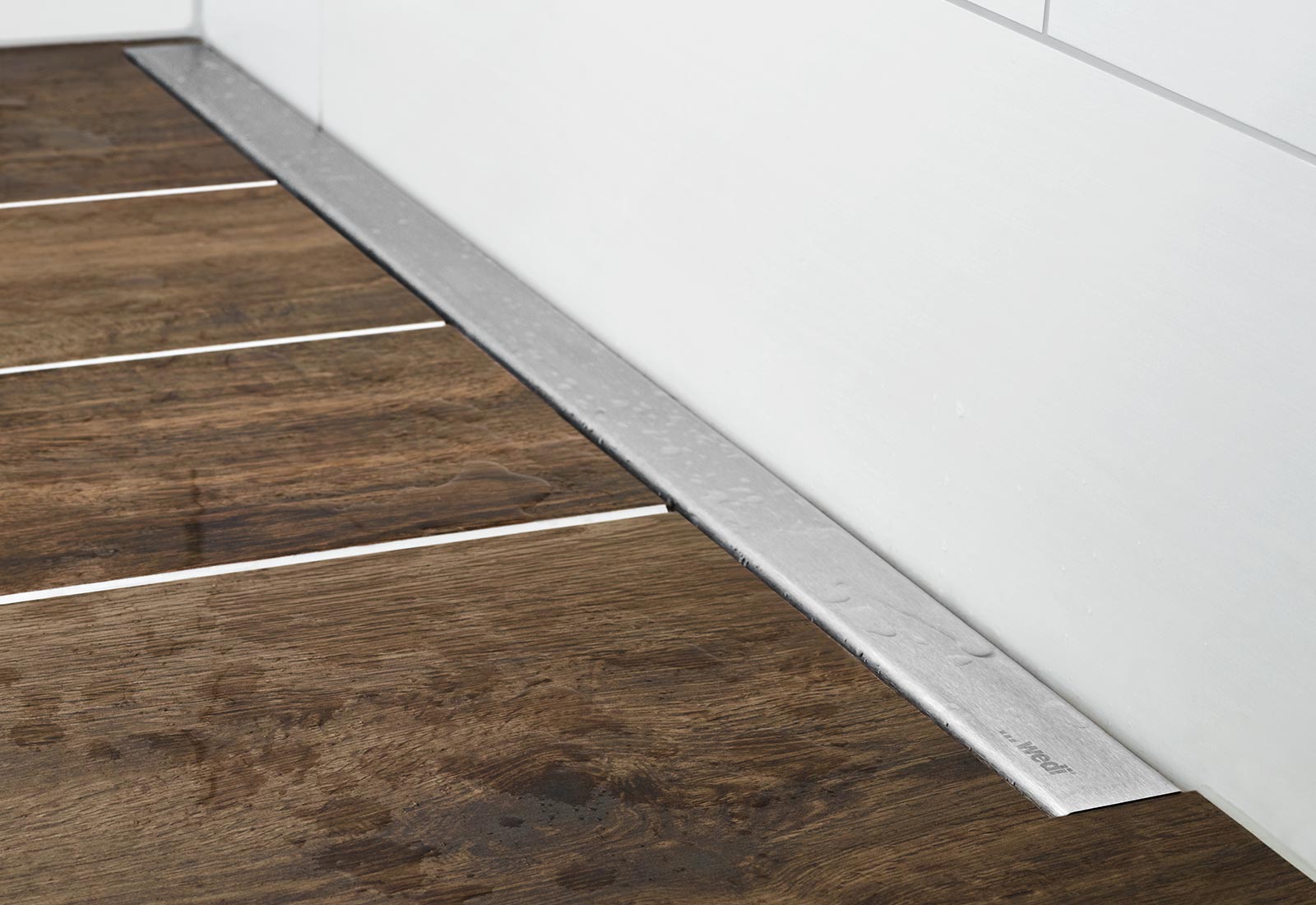 Receveur complet wedi Fundo Plano Linea rectangulaire écoulement excentré DN 40 au plus près du mur